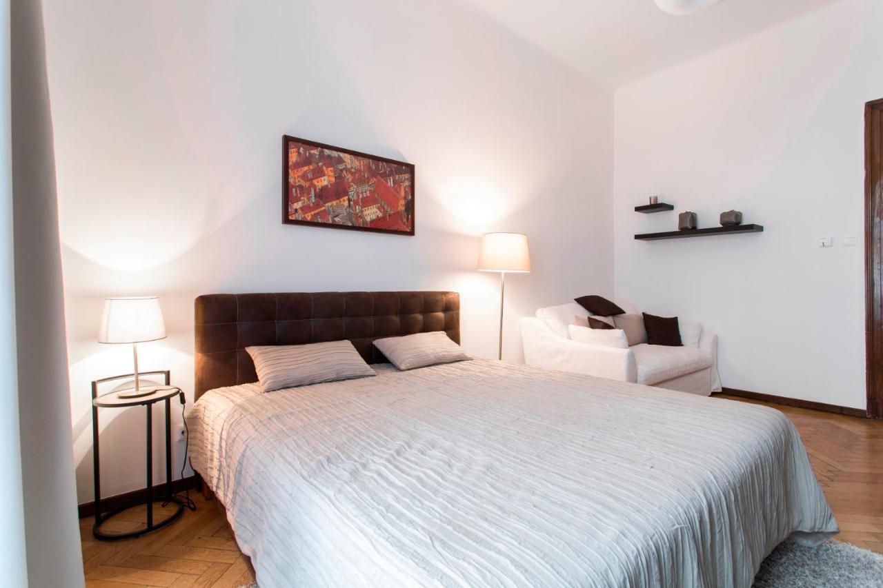 Apartment Celetna 23 Prague